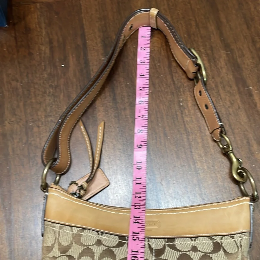 Coach Signature Brown Shoulder Bag